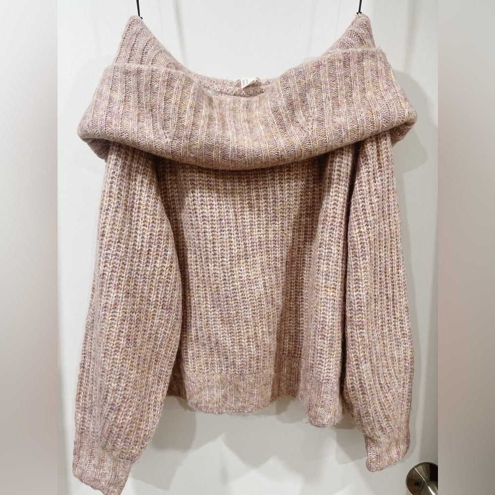 H&M off-shoulder pink sweater